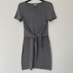 Gray Short Sleeve Tie-Front Dress